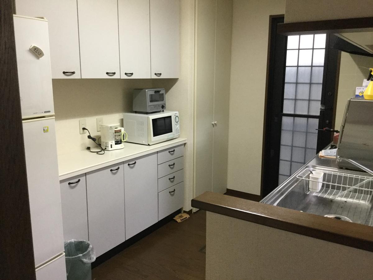 Guesthouse Cosmo Tokushima Bagian luar foto